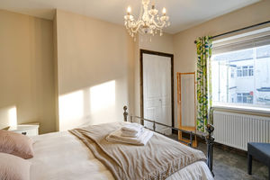 Photo 5- click for photo gallery